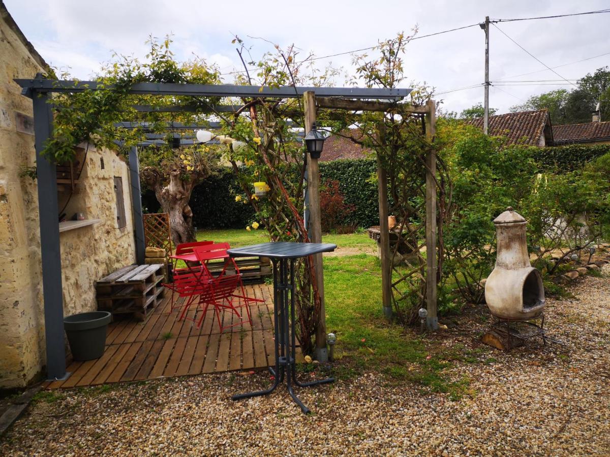 Maison De Campagne Proche Libourne Saint-Denis-de-Pile エクステリア 写真