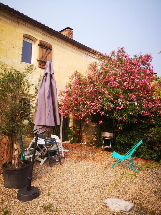Maison De Campagne Proche Libourne Saint-Denis-de-Pile エクステリア 写真