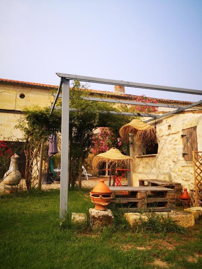 Maison De Campagne Proche Libourne Saint-Denis-de-Pile エクステリア 写真
